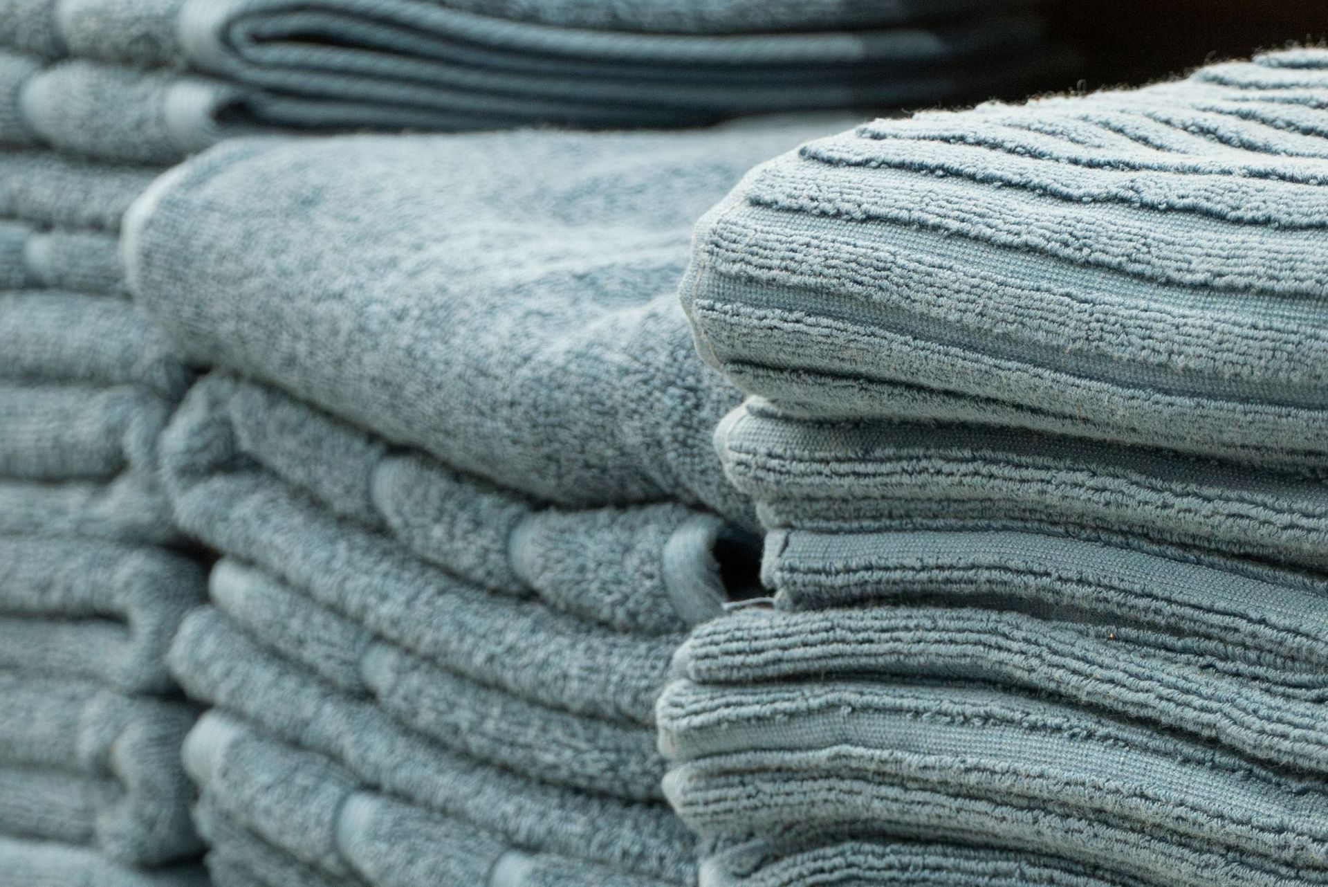 Mint Towels Shutterstock 2499330701